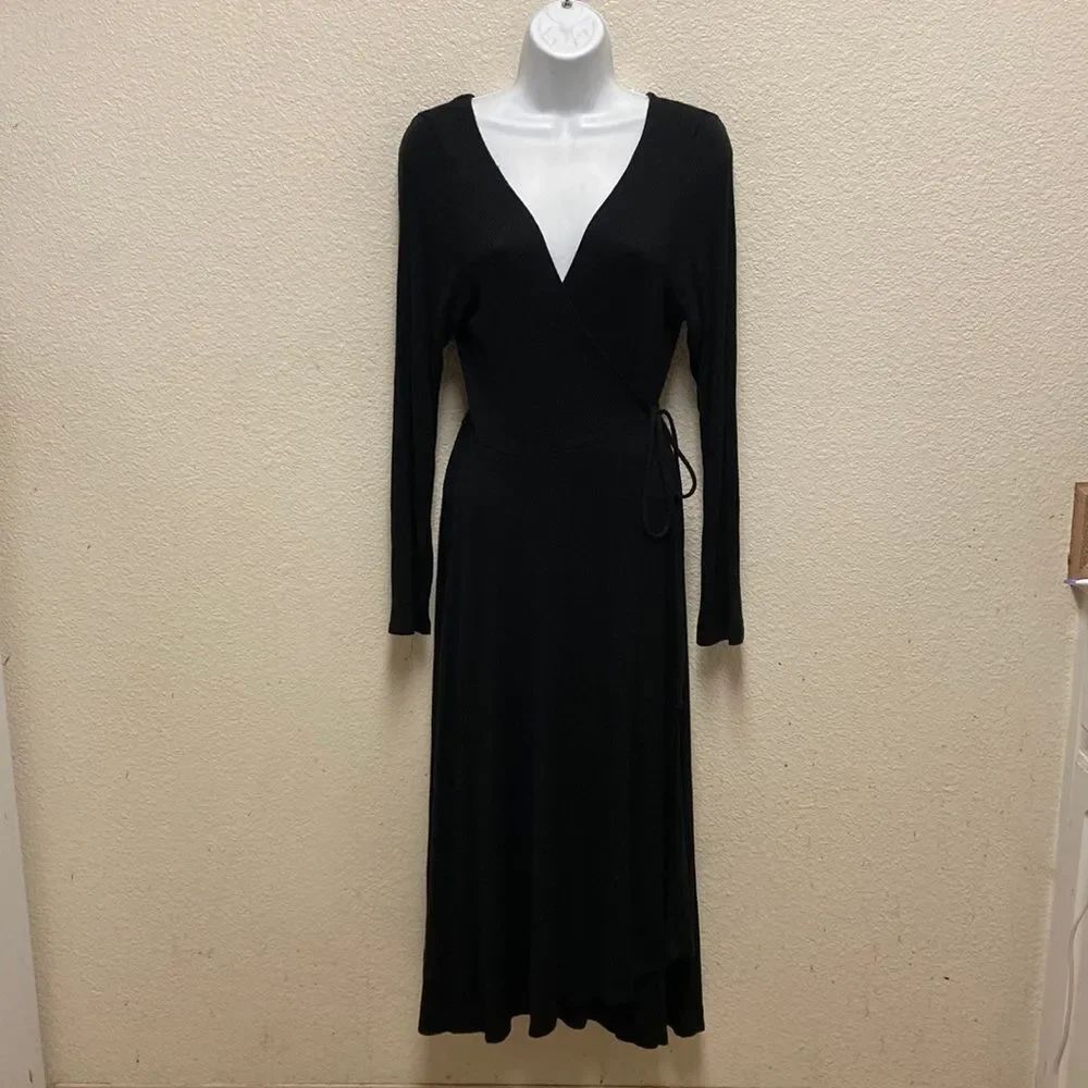 Lulu’s Ribbed Wrap Maxi Dress Large